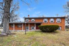 2315 E Humes Ln - Photo 1 of 1
