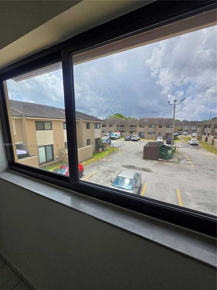 15425 Southwest 80th Street #205-12 - Photo 5 of 22