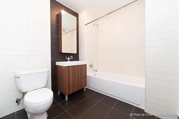 John St #2804 - Photo 5 of 17