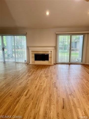 7663 Danbury Cir - Photo 5 of 30