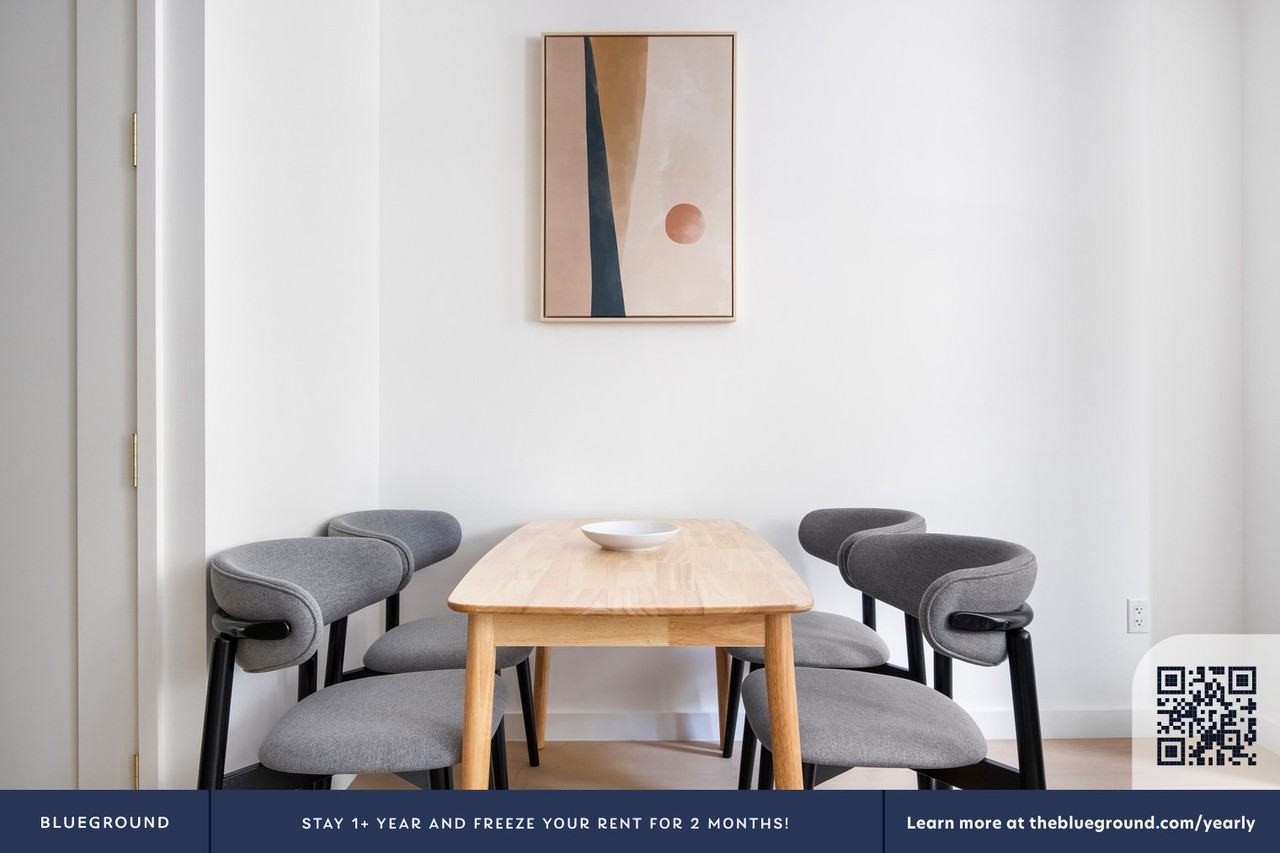 285 Kingsland Avenue - Photo 7 of 24