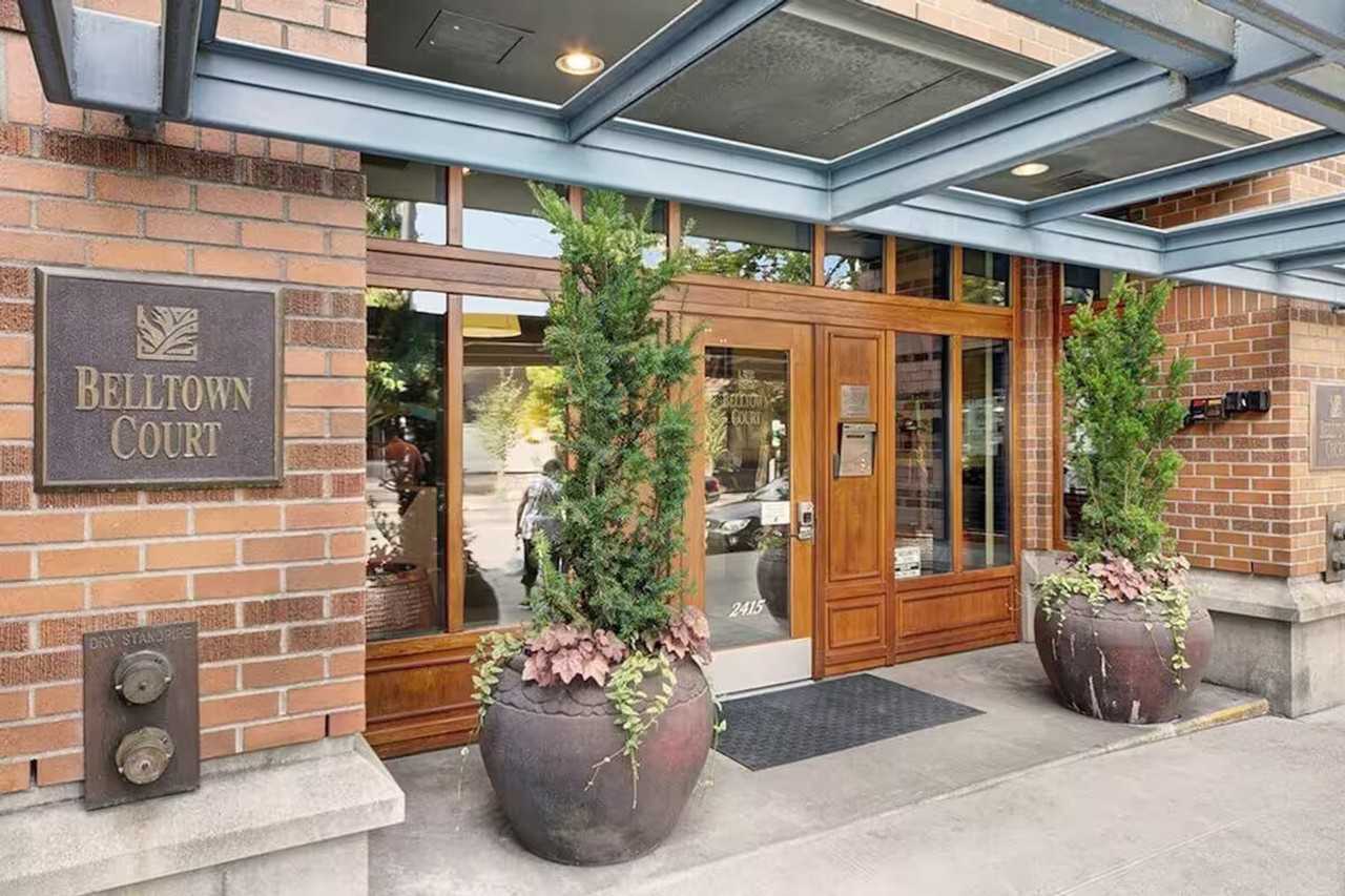 2415 2nd Ave #1313860P - Photo 6 of 33