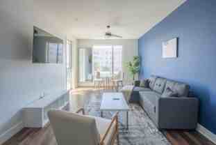 688 W 1st St - Photo 1 of 1
