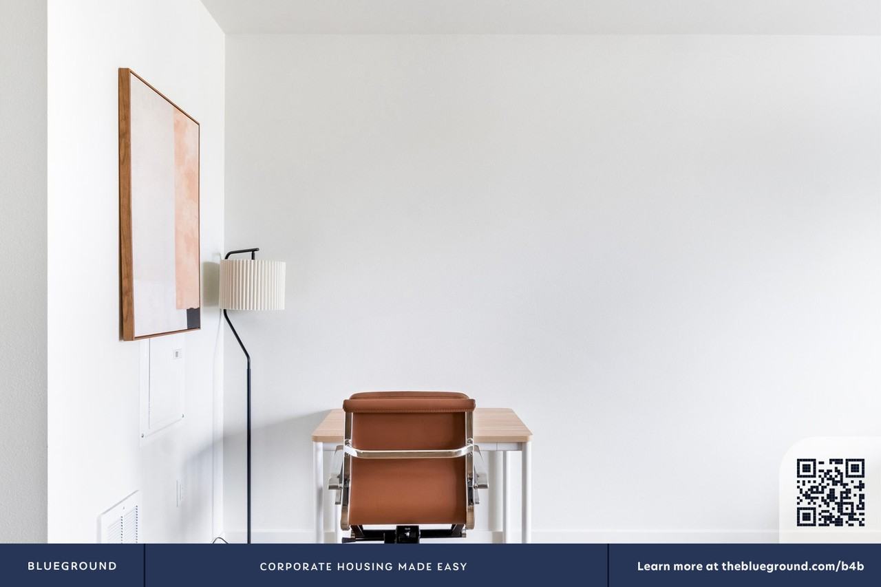 12377 137th Place Northeast #941 - Photo 6 of 26