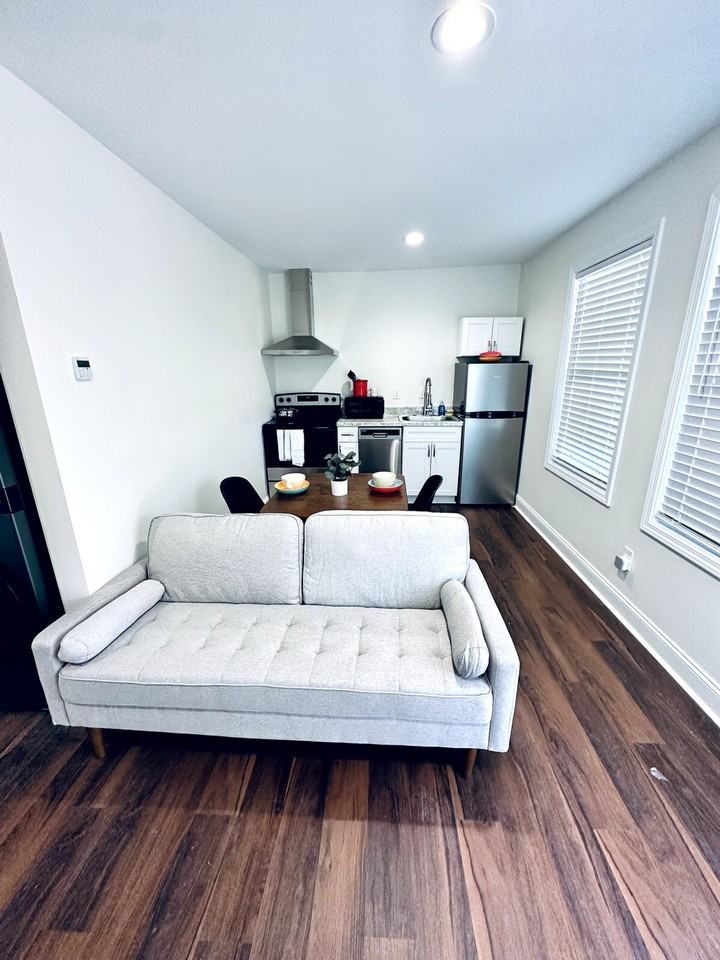 86 Crestline Rd #1234782P - Photo 2 of 23