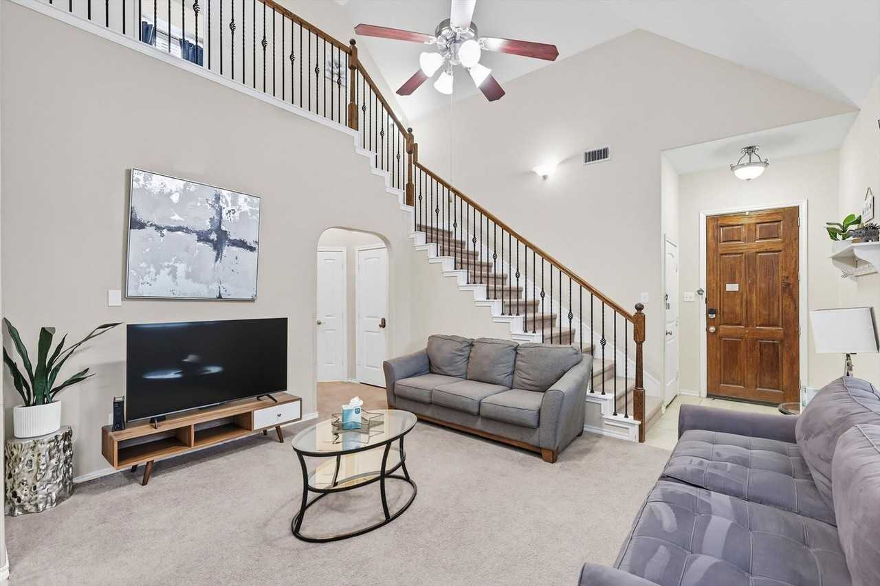 8304 Timberbrook Ln #1302350P - Photo 4 of 40