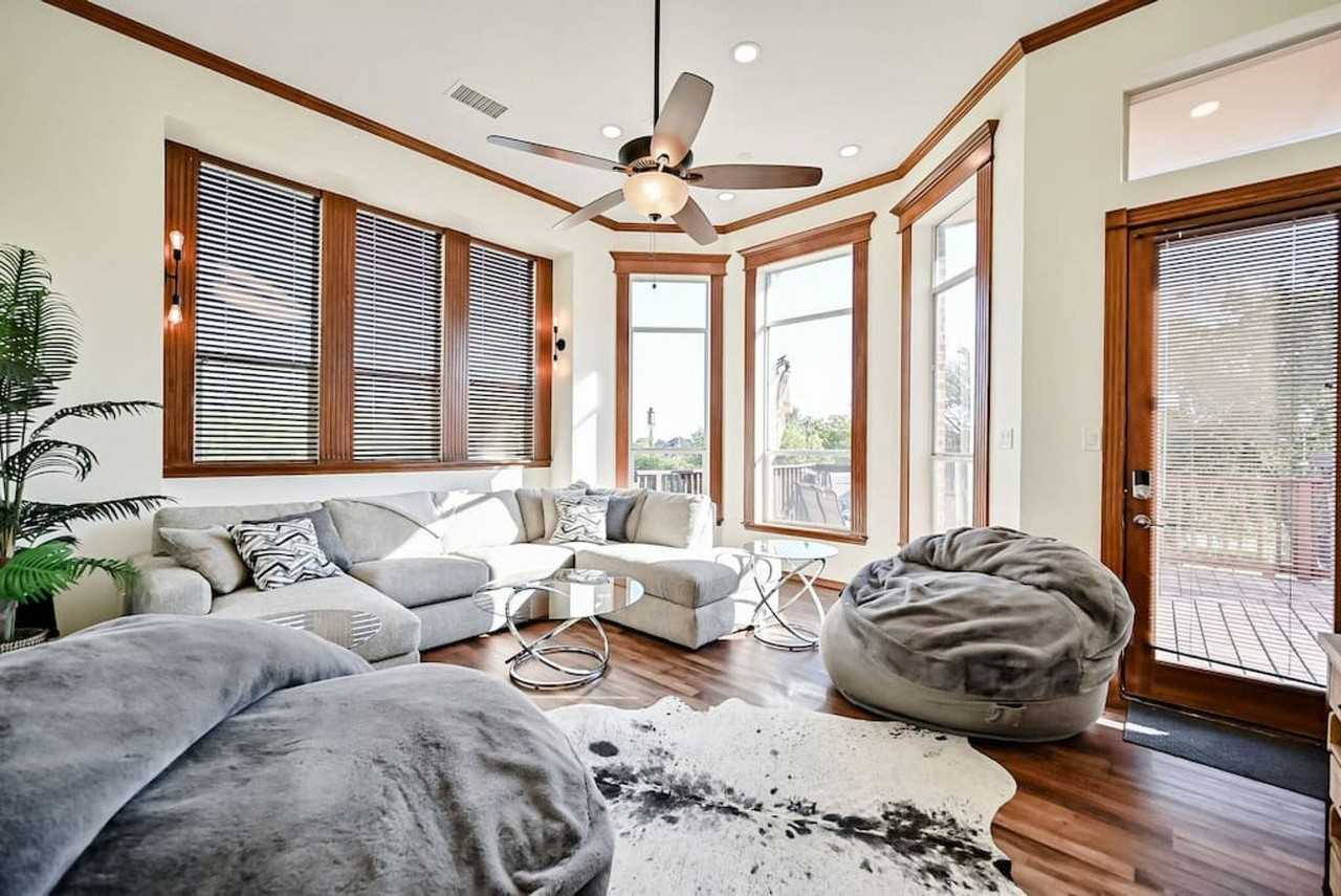 811 Mallard Pointe Dr #1301582P - Photo 5 of 50