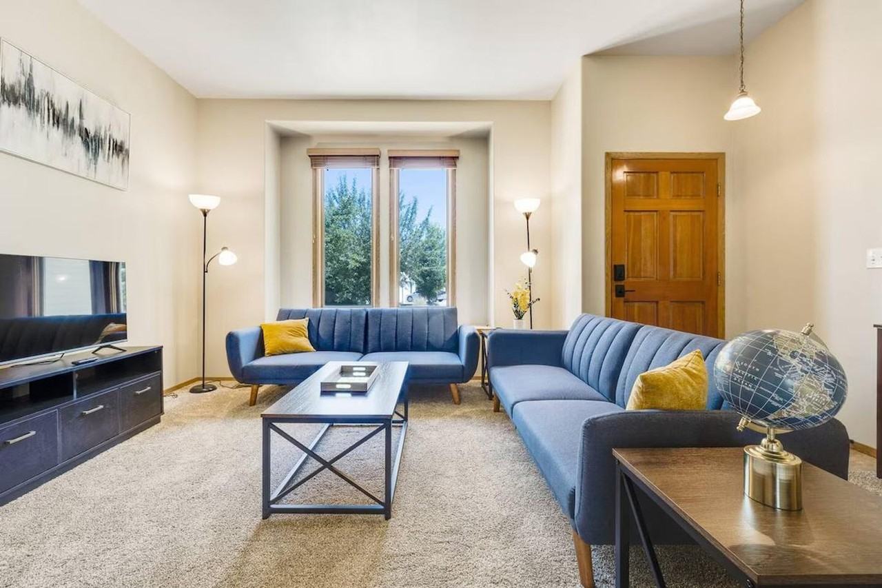 2416 South Tiger Lily Drive #1308975P - Photo 4 of 31