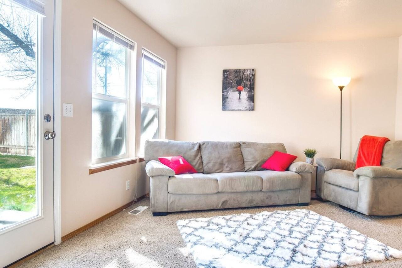 19 E King St #1308961P - Photo 2 of 12