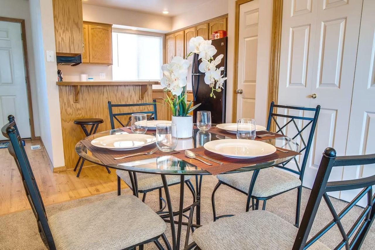 19 E King St #1308961P - Photo 3 of 12