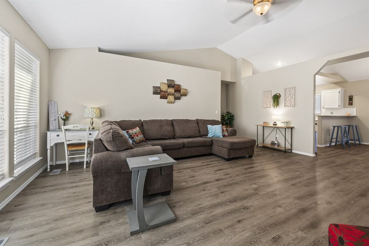 7302 Bay Meadows Dr #1308976P - Photo 7 of 31