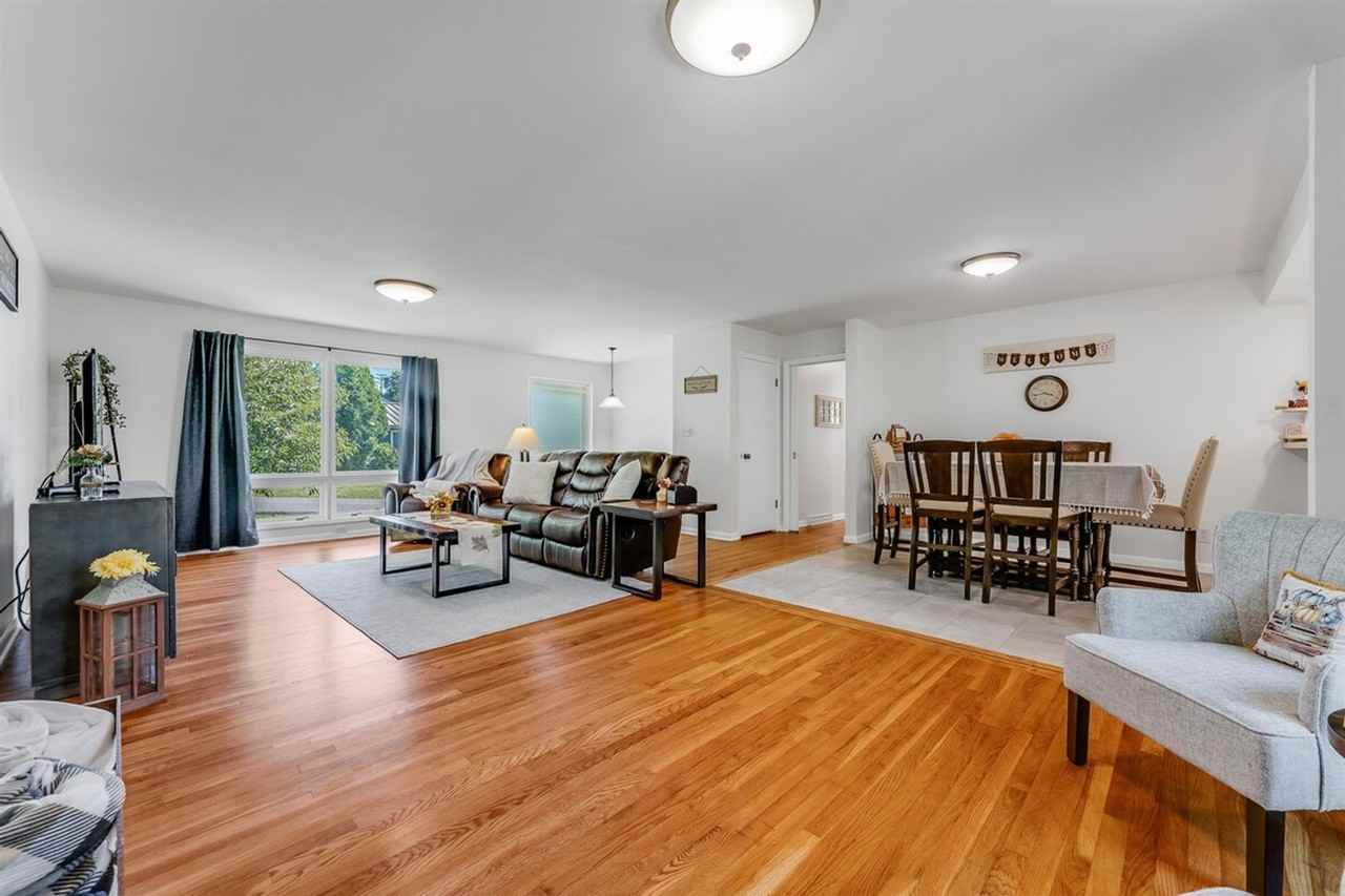 521 Woodhaven Dr #1308987P - Photo 3 of 48