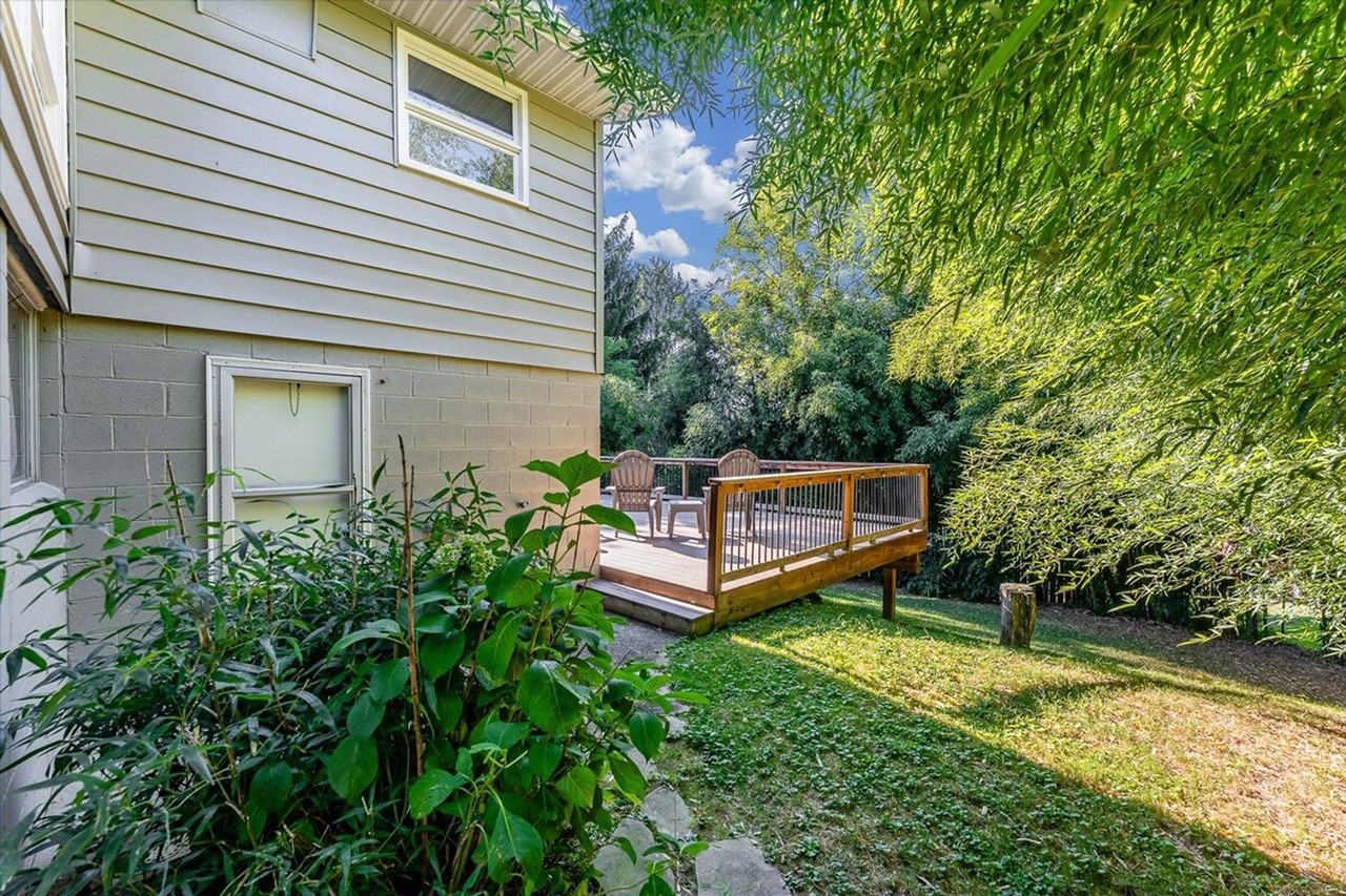 521 Woodhaven Dr #1308987P - Photo 4 of 48