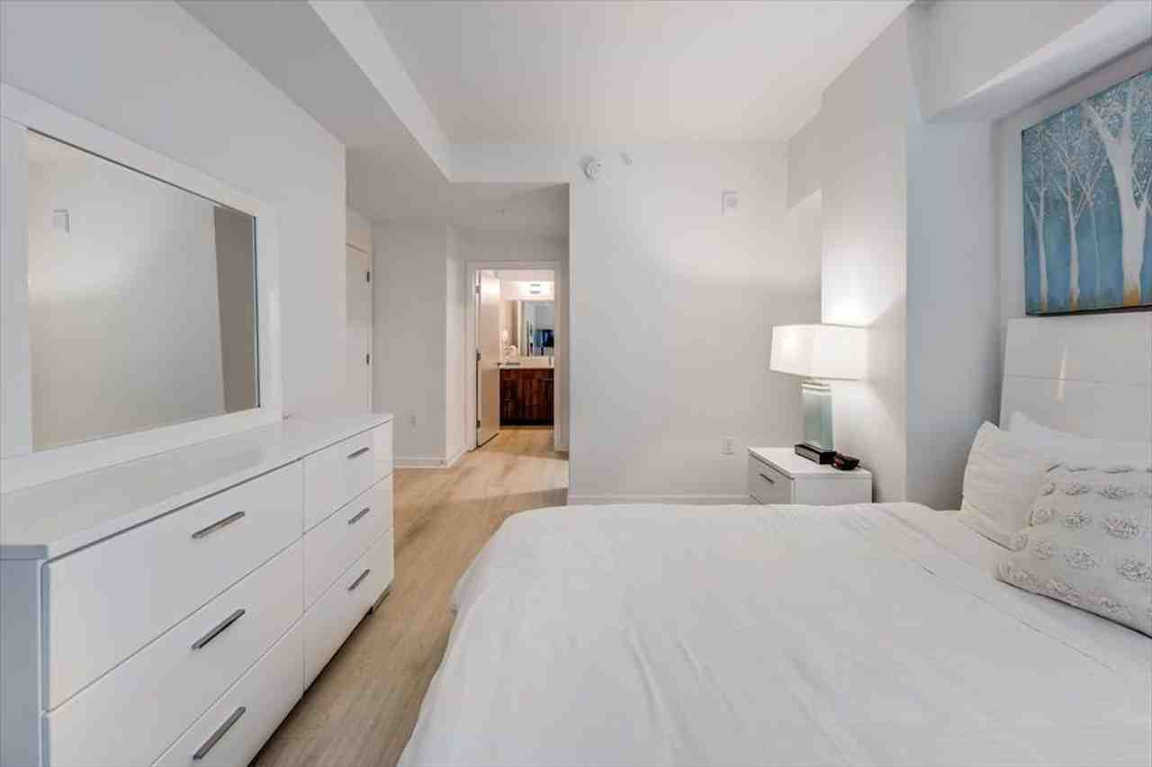 1051 1st St Ne #1040186P - Photo 7 of 40