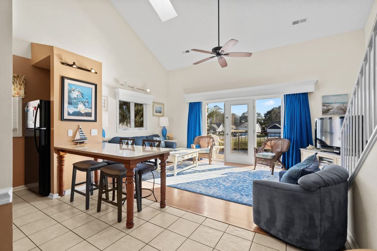 217 Double Eagle Drive - Photo 2 of 48