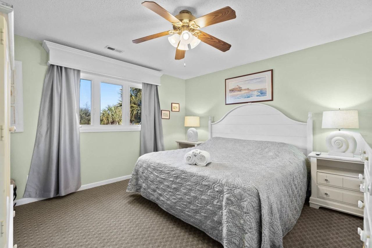 217 Double Eagle Drive - Photo 4 of 48