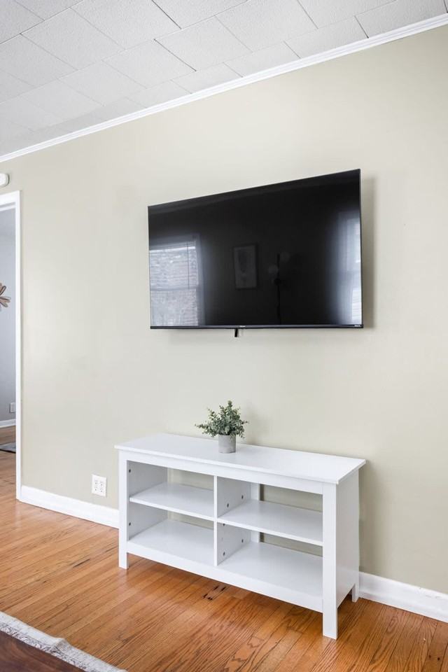 5144 Primrose Ave #1303784P - Photo 3 of 35