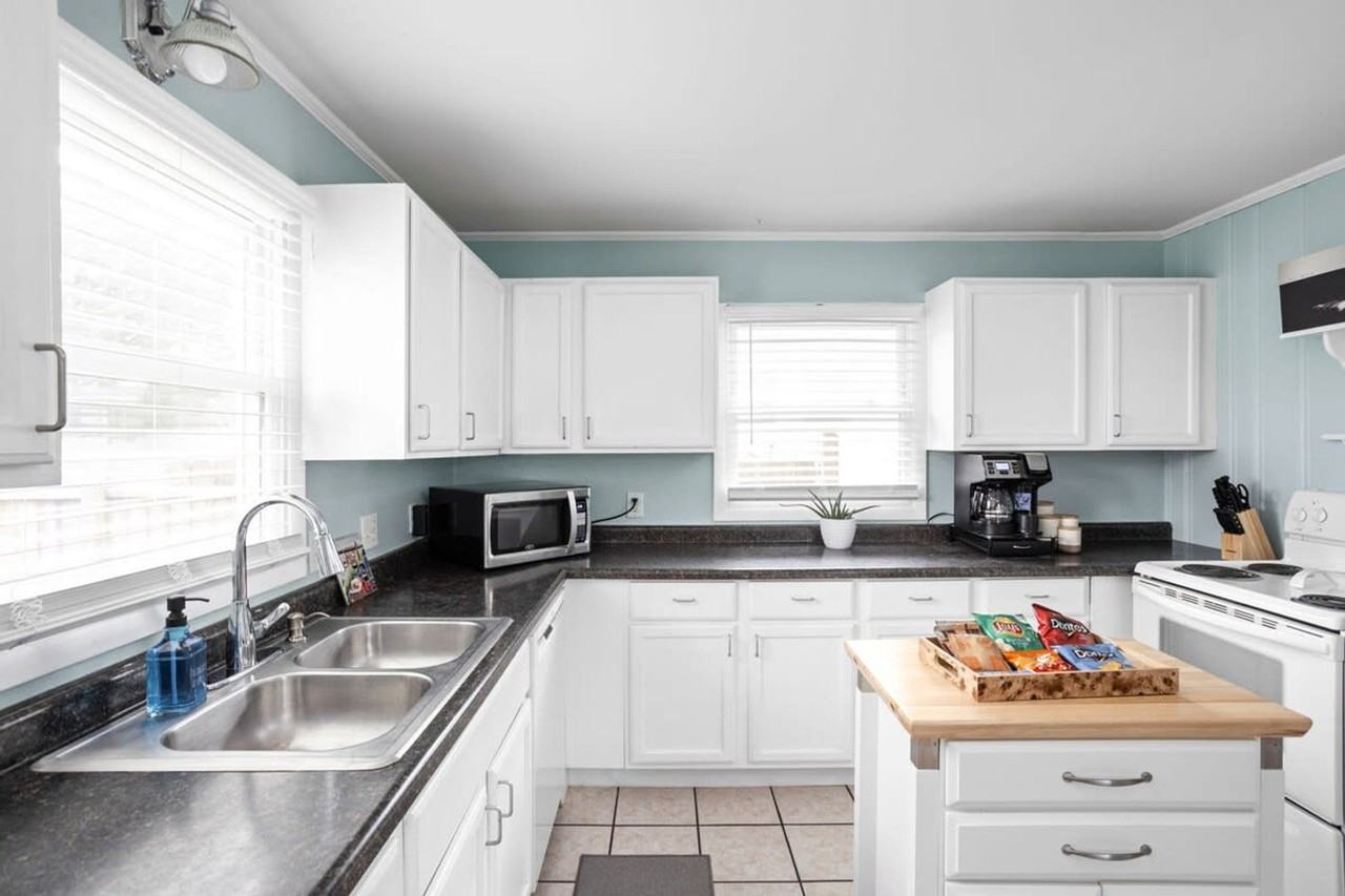 5144 Primrose Ave #1303784P - Photo 7 of 35