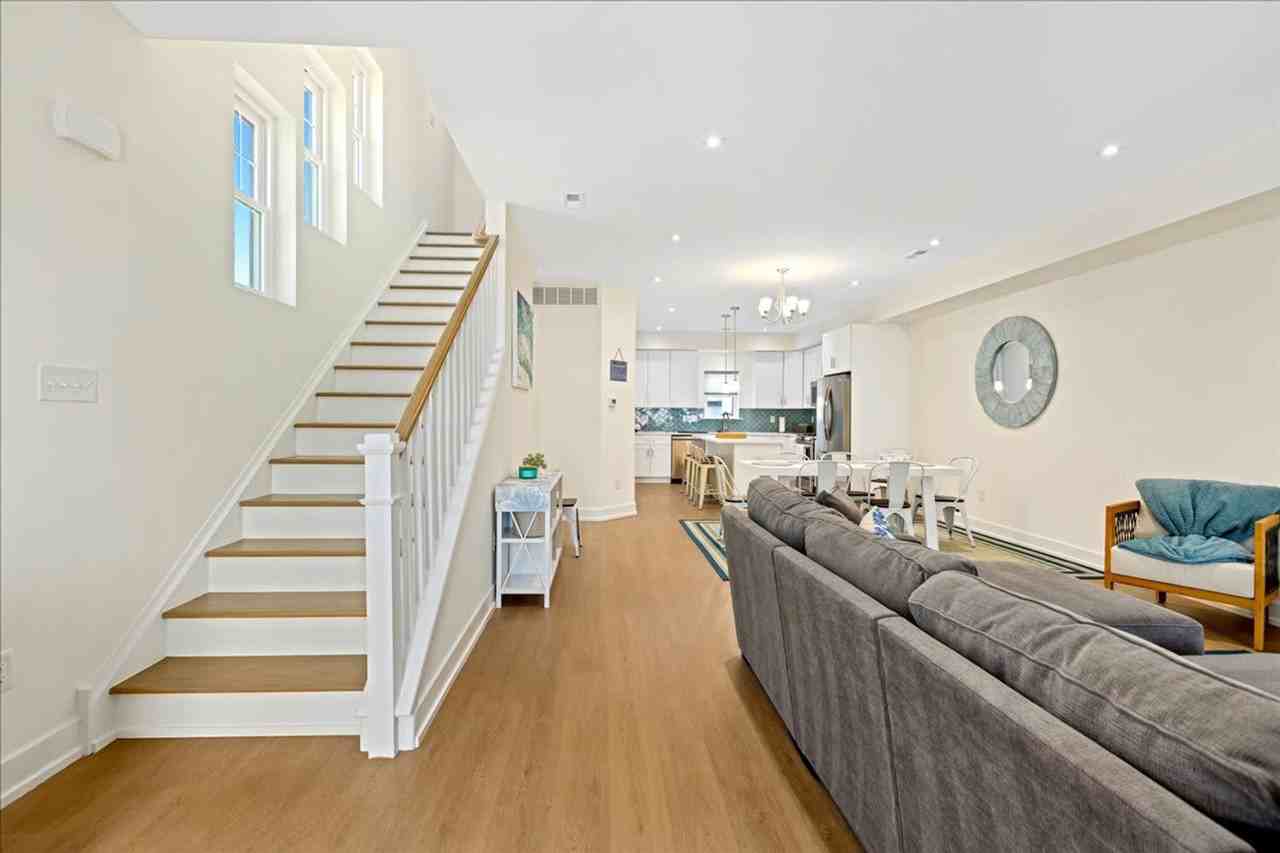 1 N Austin Ave #1308998P - Photo 6 of 50