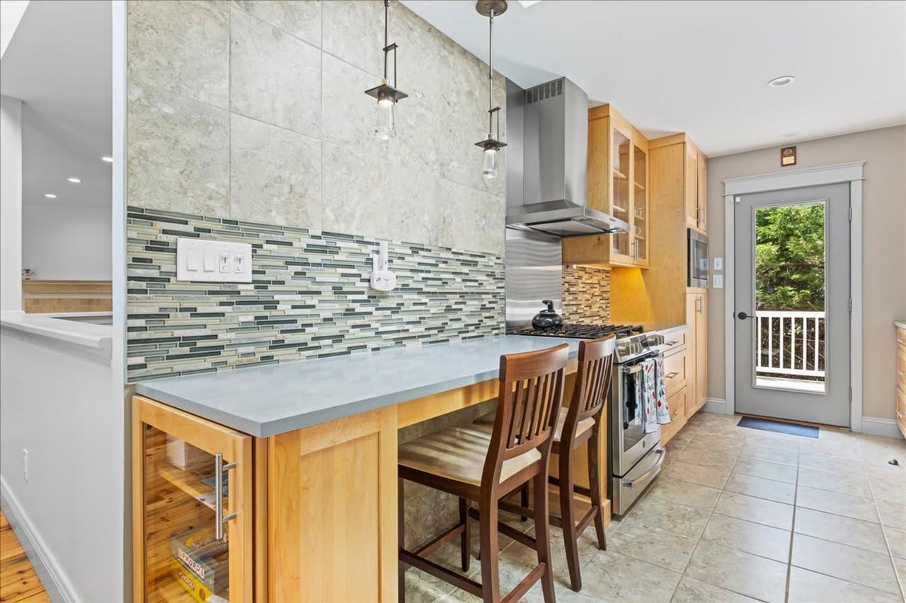 710 Lighthouse Rd #1309008P - Photo 4 of 50