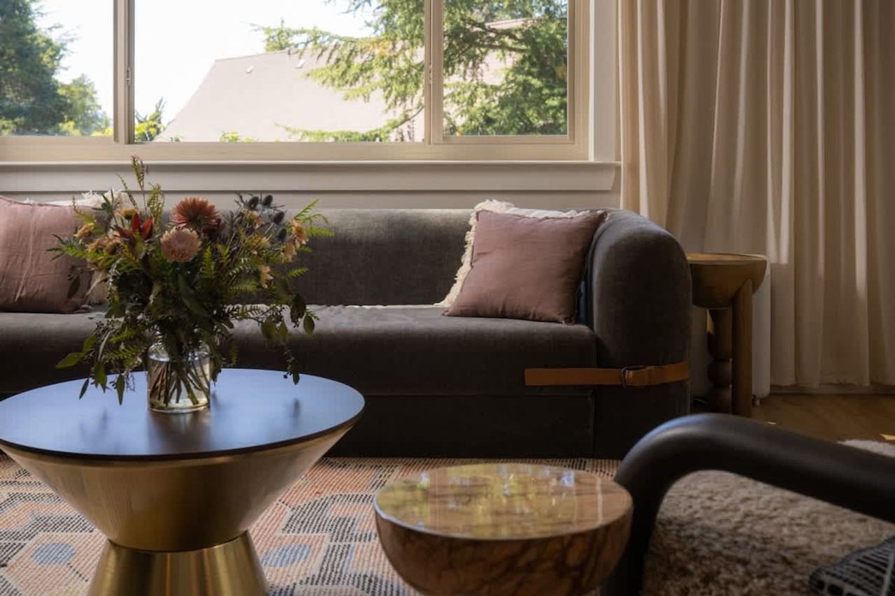 10 Truitt Ln #1309739P - Photo 3 of 36