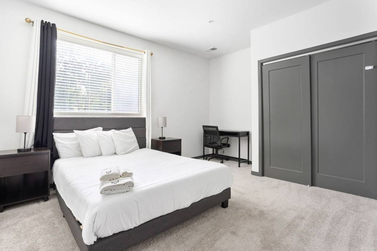 6105 N Rural St #1308901P - Photo 6 of 50