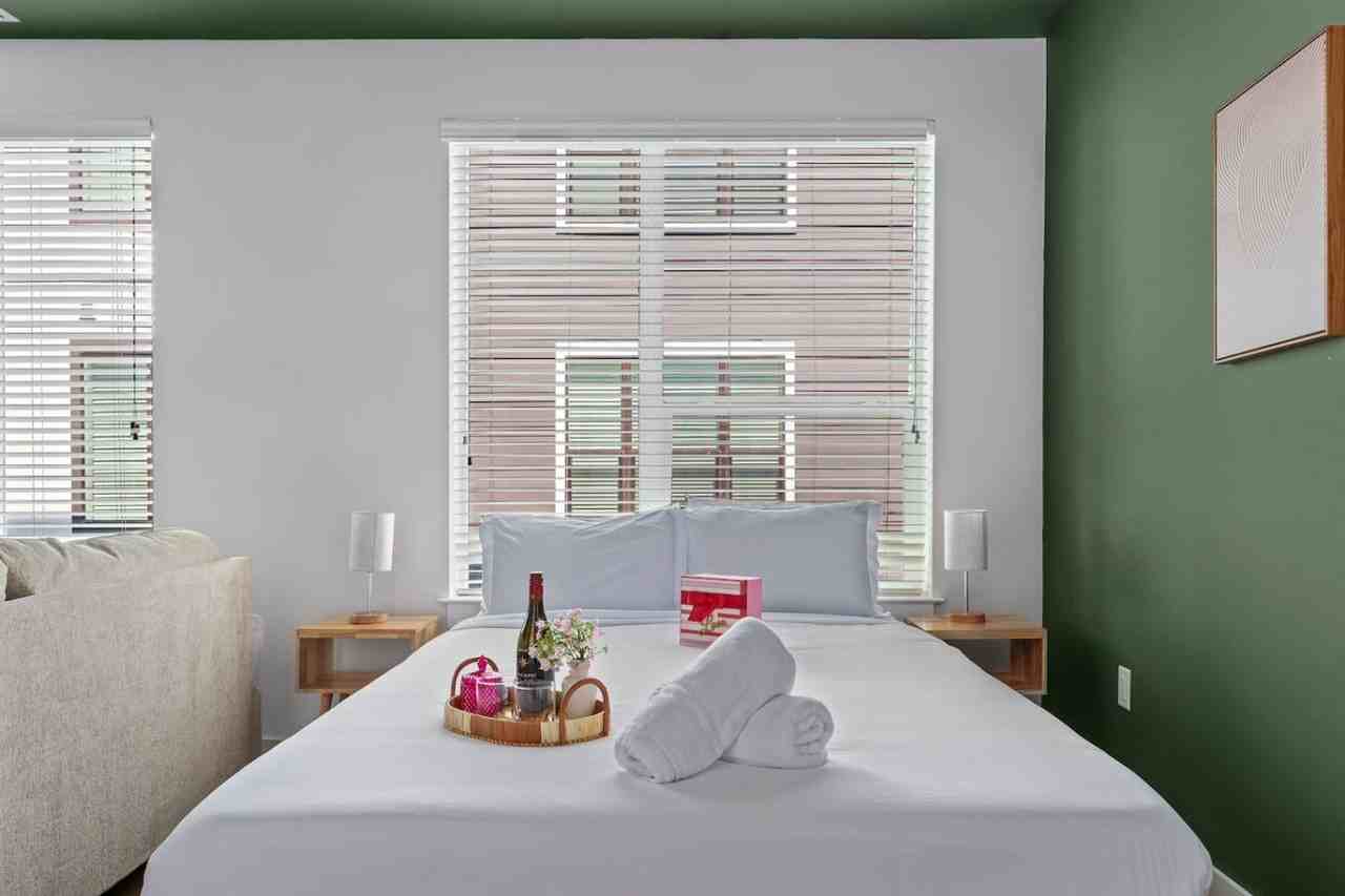 2412 West Cypress Street #1312504P - Photo 7 of 22