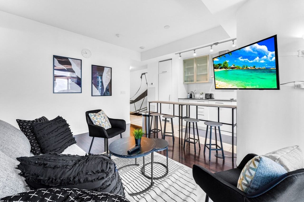 16 York St #1313354P - Photo 6 of 44