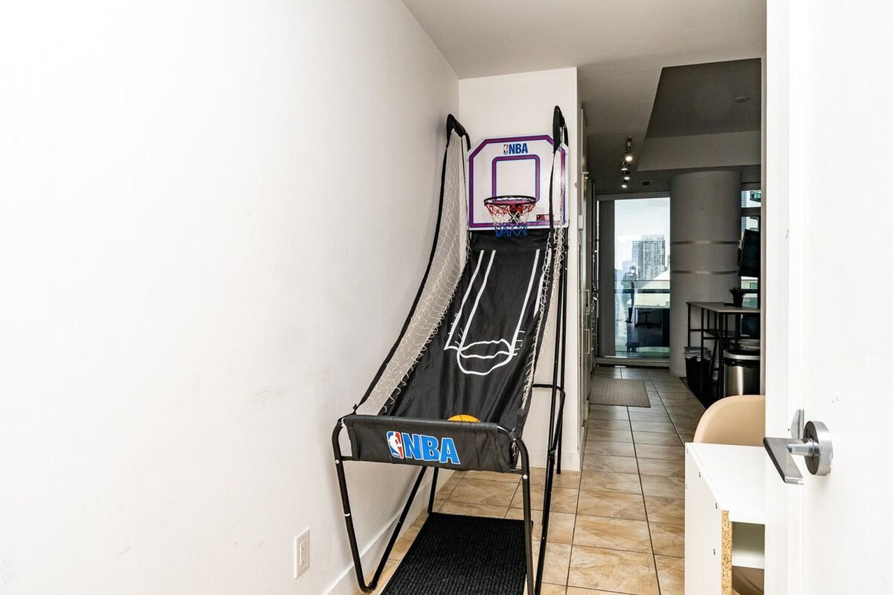 16 York St #1313354P - Photo 6 of 44