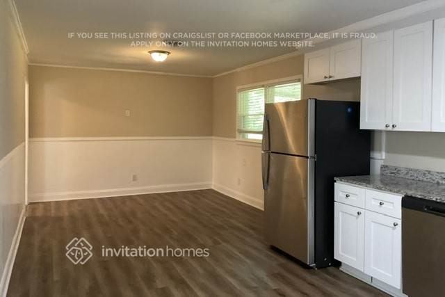 1688 Mary Lou Lane Southeast - Photo 5 of 22