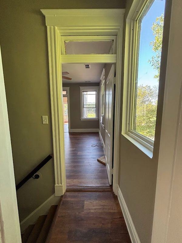 3047 Riverside Drive - Photo 5 of 14