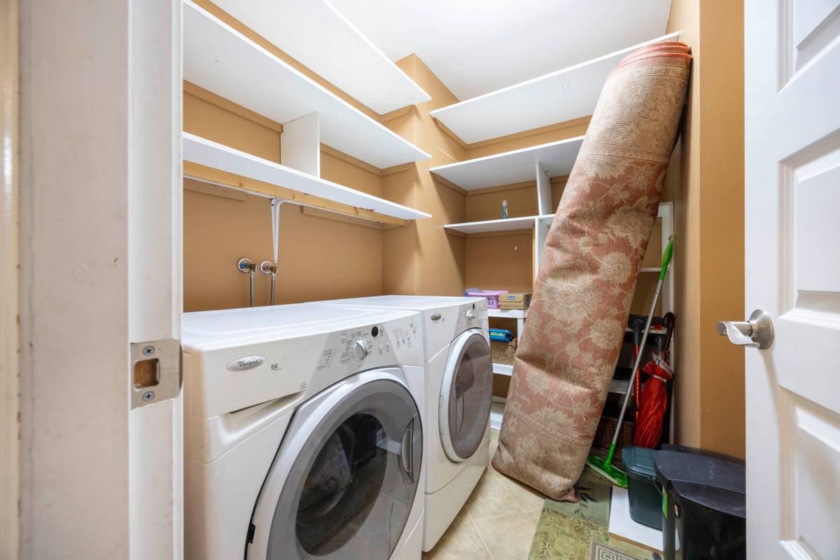 4200 Mayberry St - Photo 2 of 20