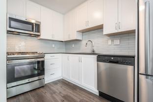 Royal Graham Apartments - Photo 1 of 1