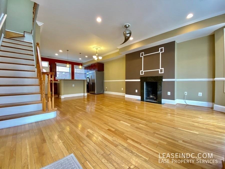 446 Lamont St Nw - Photo 2 of 31