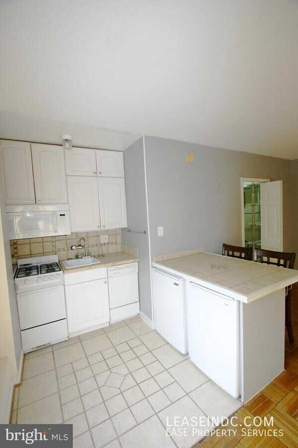 5315 Connecticut Avenue Northwest #209 - Photo 5 of 15