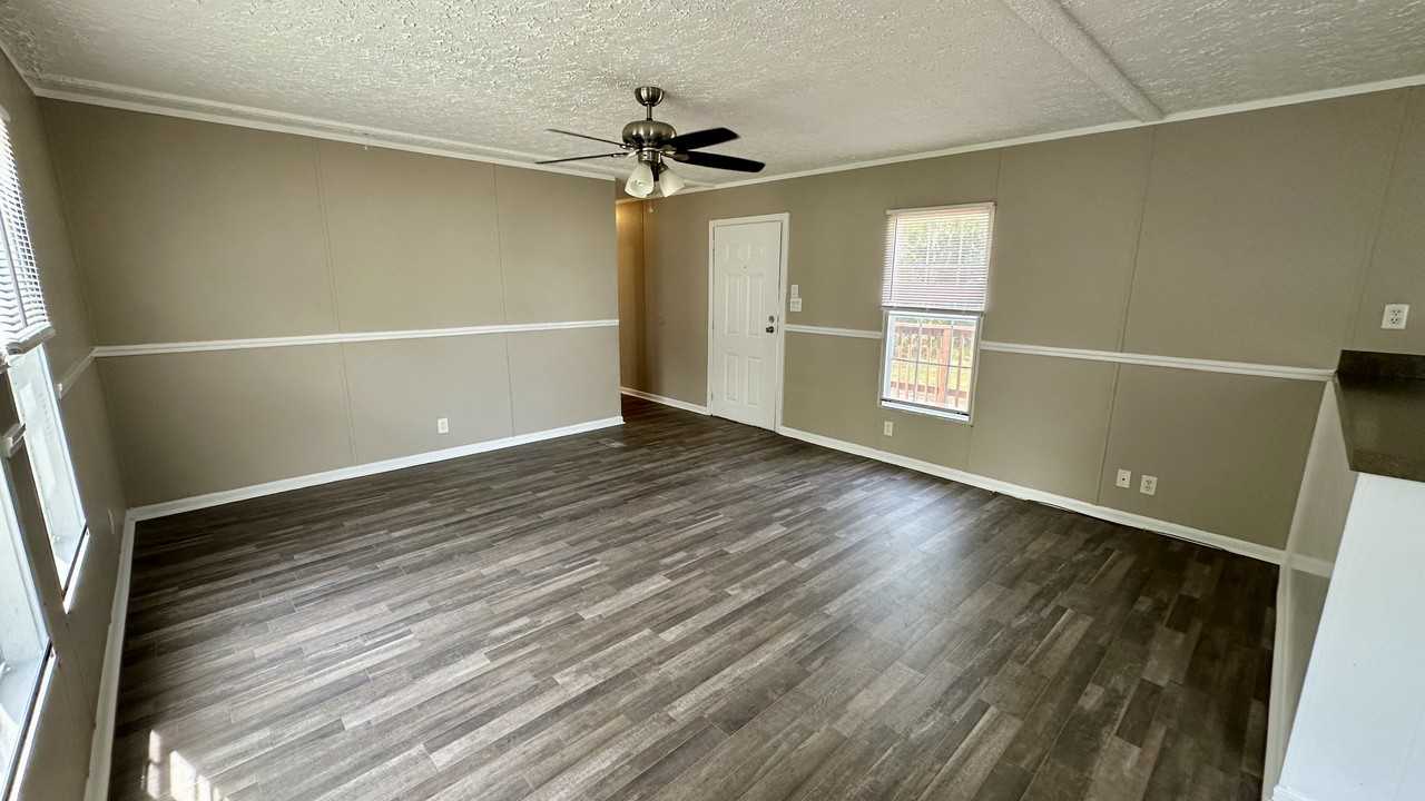 9359 103rd Street - Photo 3 of 20