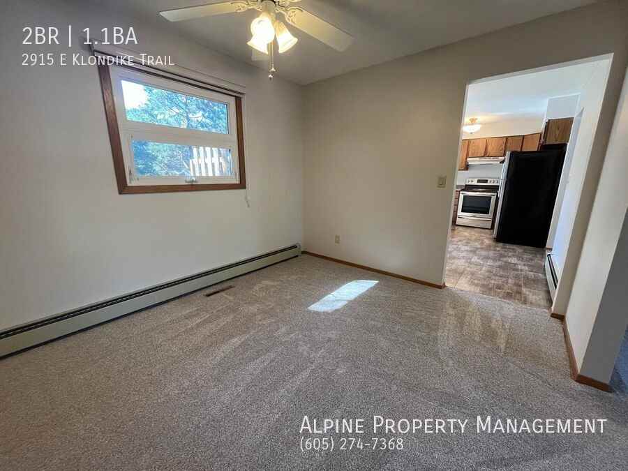 2915 East Klondike Trail - Photo 7 of 28
