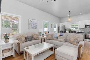 233 Auttie Cir #NA - Photo 1 of 1