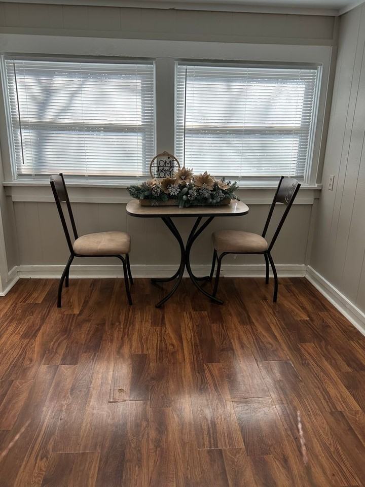 2063 N Roosevelt Ave - Photo 7 of 17