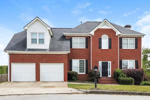 featured image of 293 Derby Run