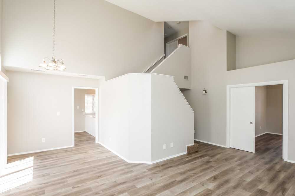 1733 Autumn Rust Dr - Photo 5 of 17