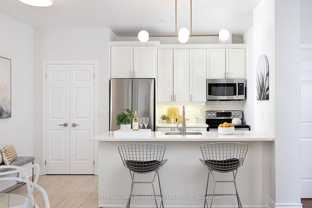 980 Yonge Street #406 - Photo 1 of 1