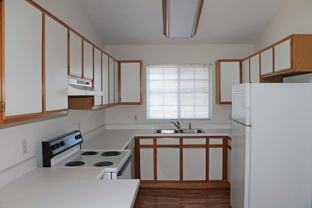 1924 Dupont Dr #7 - Photo 1 of 1
