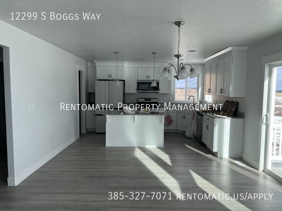 12299 S Boggs Way - Photo 2 of 14