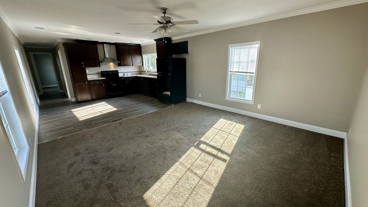 9359 103rd Street - Photo 3 of 17