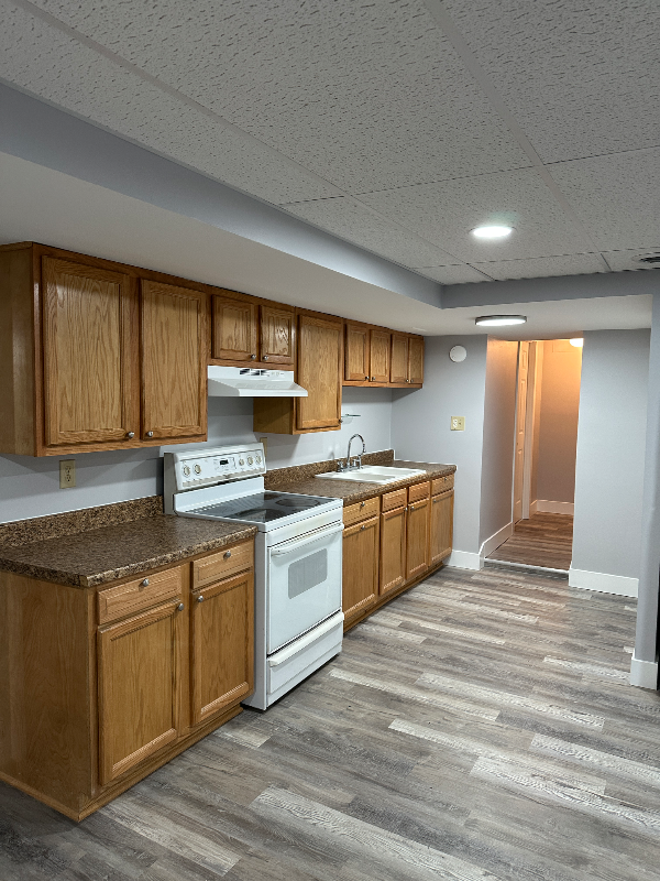 239 S 17th St #6 - Photo 3 of 7