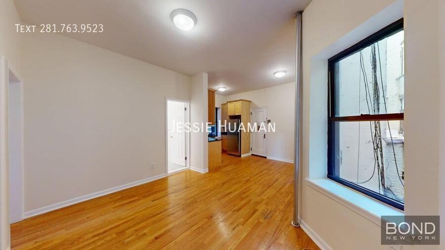 212 Grand St #2BC - Photo 3 of 9