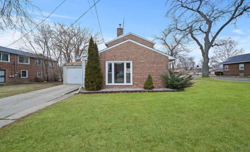 1 Chicago State University - Photo 2 of 20