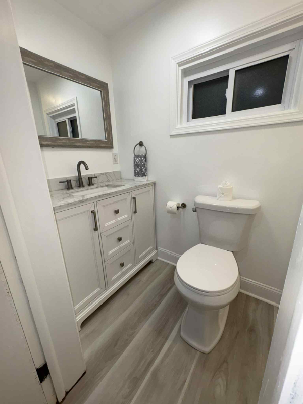938 Wood St - Photo 3 of 19