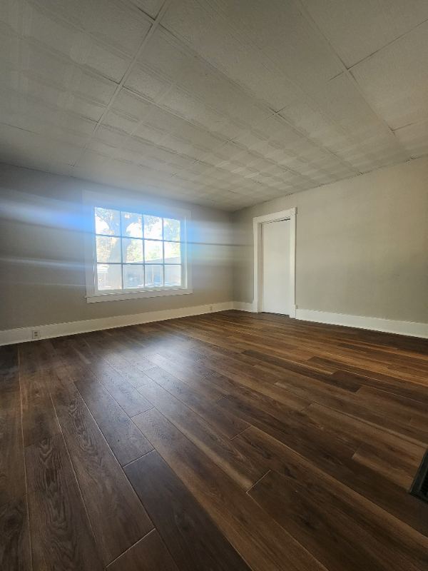 1659 N 12th St - Photo 6 of 13